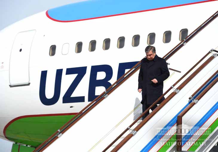 Президент прибыл в Самаркандскую область