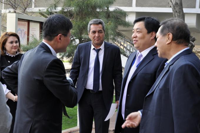 Узбекистан и Китай намерены снять фильм о Великом Шелковом пути