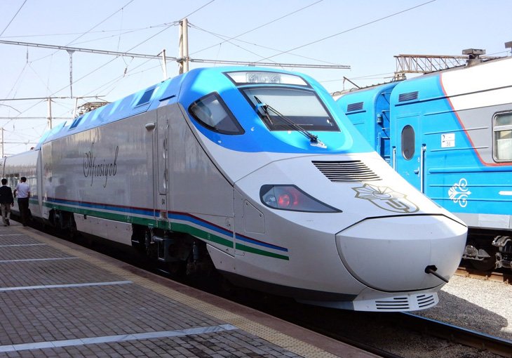 Узбекские железнодорожники запустили еще один скоростной поезд до Самарканда 