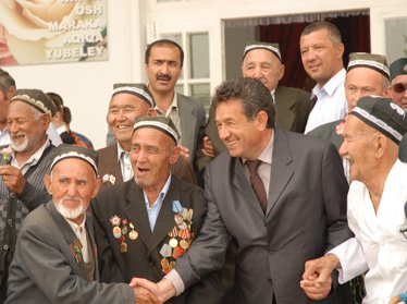 В Узбекистане автоматизировали учет выплат пенсий и пособий