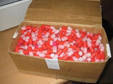 В письмах обнаружено почти 2 тысячи психотропных и наркотических таблеток 