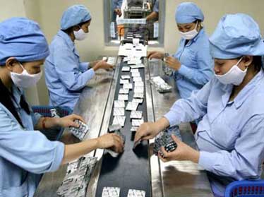 Фармацевтическая промышленность Узбекистана в 2011 году увеличила производство на 36,4%, доведя его до 265,7 млрд. сумов ($151,8 млн.)