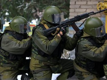 В Андижане отбита условная атака боевиков: прошли антитеррористические учения силовиков 