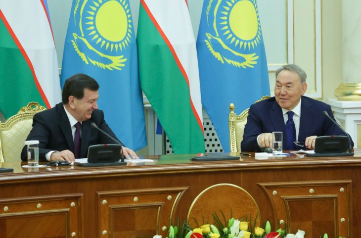 Шавкат Мирзиёев упростил экспорт узбекской продукции в Казахстан 