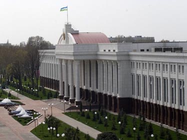 Председателем верхней палаты парламента стал Нигматилла Юлдашев