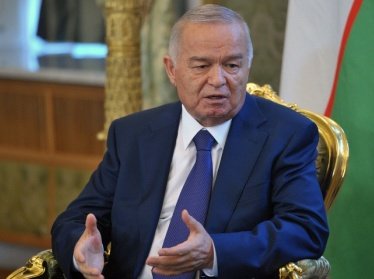 Президент Узбекистана раскритиковал Порошенко за решение не приезжать на саммит СНГ