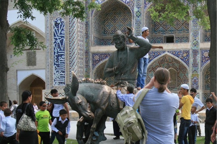 В Узбекистане иностранцев больше не будут привлекать к уголовной ответственности за нарушение правил пребывания 