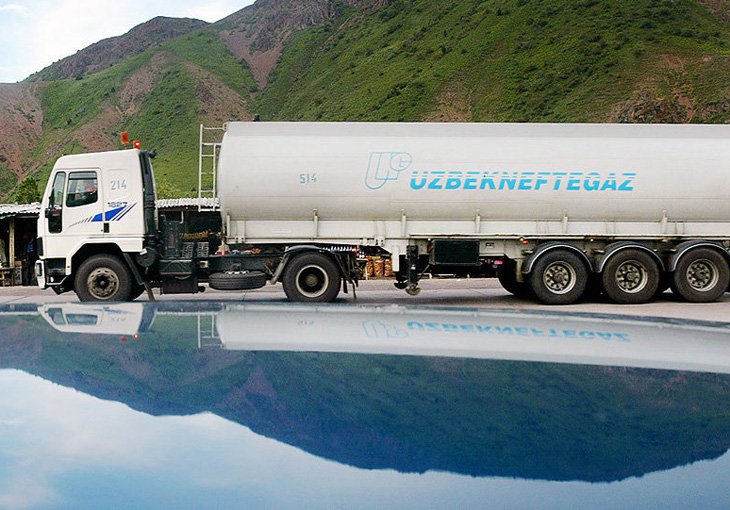 Нефтегазовая промышленность Узбекистана меняет лицо: "Узбекнефтегаз" сменит бренд и слоган