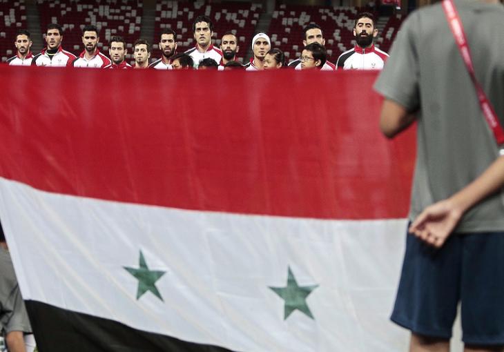 Сборная Узбекистана по футболу проведет выездной матч против Сирии в Иране
