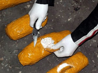 С начала 2013 года таможенники Узбекистана изъяли 136 кг наркотиков