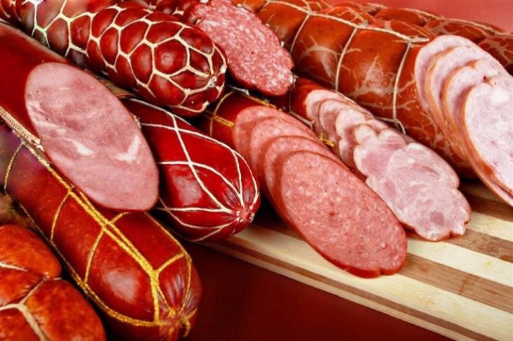 Прокуратура: в колбасном цехе в Ташкенте использовали ослиное мясо