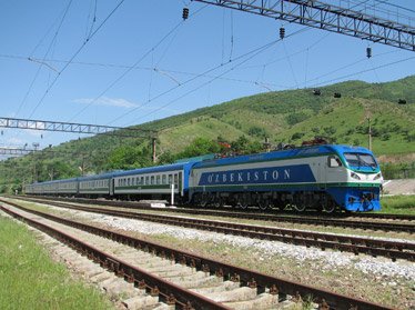 Узбекистан запустит поезд до Иссык-Куля