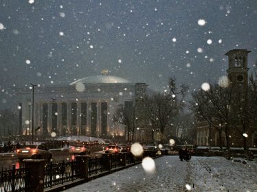 В Ташкенте ждали дождь, а выпал снег