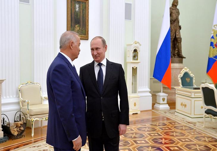 Президенты России и Узбекистана провели неформальную встречу в Кремле