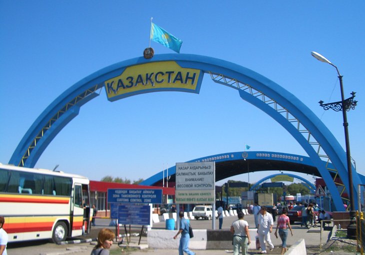 Казахстан меняет расположение некоторых пунктов пропуска на границе с Узбекистаном