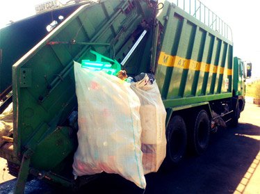 Стоимость комуслуг опять растет: на очереди вывоз мусора 