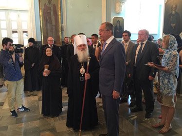 Лавров посетил Свято-Успенский кафедральный собор в Ташкенте (фото)