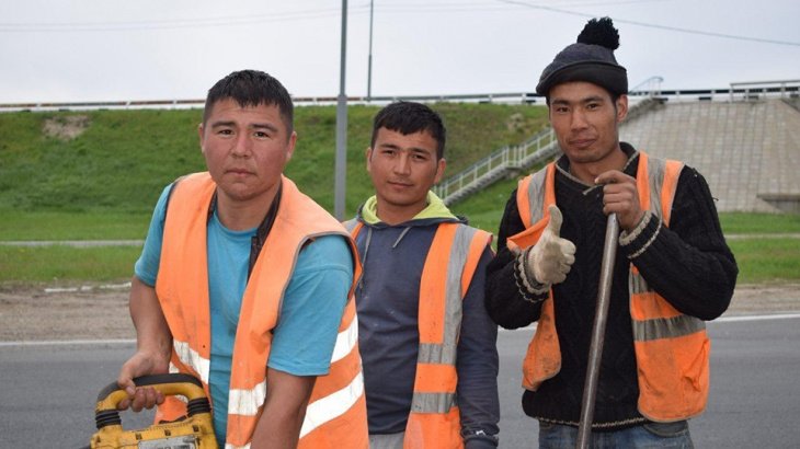 Узбекистан откроет центры по подготовке мигрантов в пяти крупных городах России  