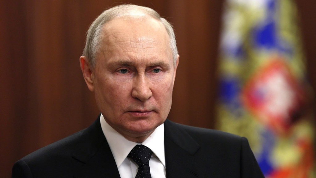 Путин обратился к россиянам после теракта в "Крокус сити холле"