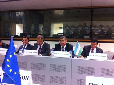 Европейский союз признал значительные усилия Узбекистана в борьбе с использованием детского труда