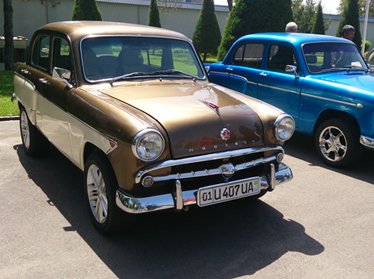 В Ташкенте проходит выставка ретро-автомобилей: каждому экспонату не менее 60-ти лет (фото) 