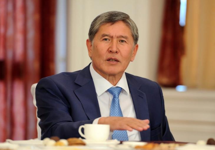 Атамбаев призвал Турцию не пугать Киргизию переворотом