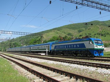 Услугами узбекских железных дорог за первые три месяца года воспользовались 4,6 млн. пассажиров 