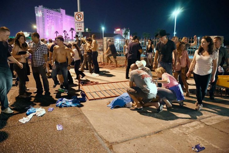 Не менее 20 погибли, более 100 пострадали при стрельбе в Лас-Вегасе