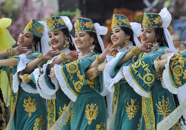 Опрос: в Узбекистане женщины полностью удовлетворены