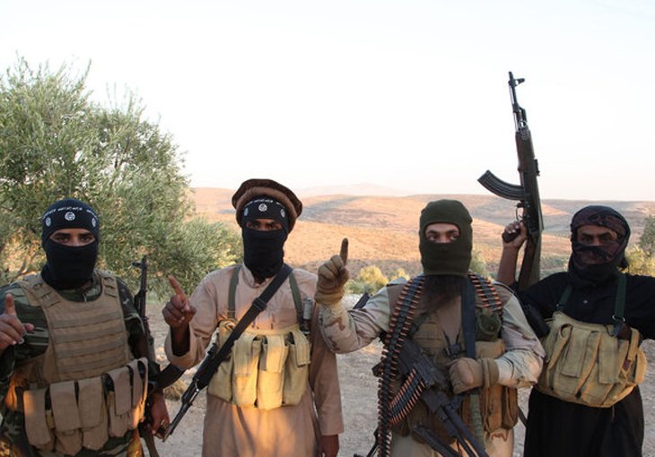 В Узбекистане осуждена группа лиц, планировавших присоединиться к ИГ 