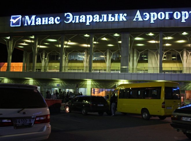 В аэропорту «Манас» задержали гражданина Узбекистана с поддельным кыргызским паспортом
