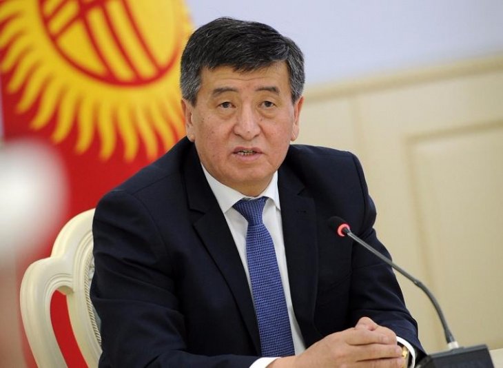 На выборах президента Кыргызстана лидирует Жээнбеков