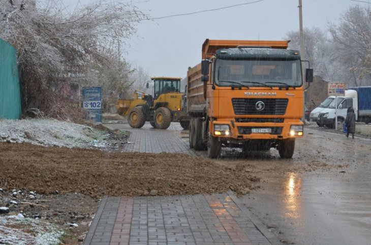 ГУВД проводит рейды: в Ташкенте застройщиков будут штрафовать за грязь возле стройплощадок 