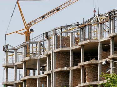 Хокимият Ташкента в этом году планирует отремонтировать инженерные коммуникации 300 многоэтажных домов