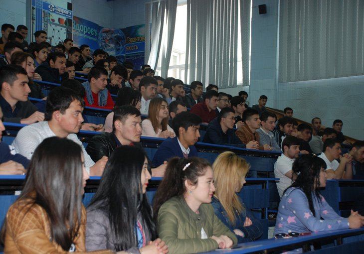 Слухи об изменениях по выплатам стипендий в Узбекистане оказались беспочвенными