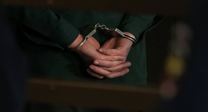 Милиционер из Андижана получил шесть лет тюрьмы за взятки