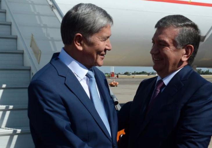 Главы Узбекистана и Кыргызстана провели телефонный разговор 