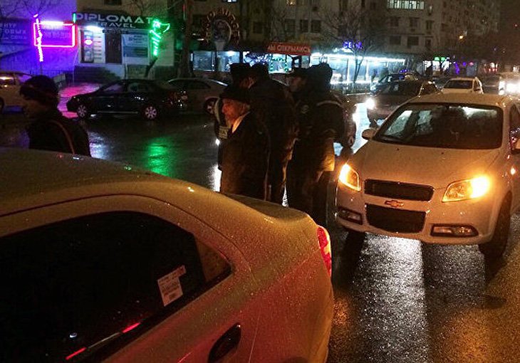 В центре Ташкента легковушка сбила иностранца