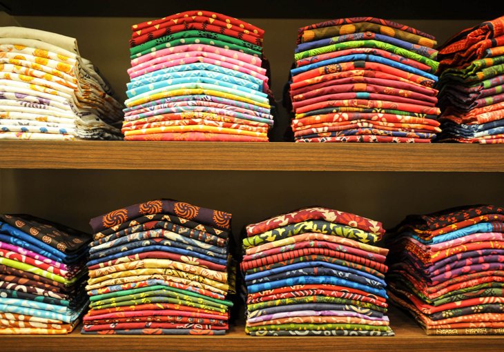 В Казахстане представили текстильную продукцию Узбекистана 