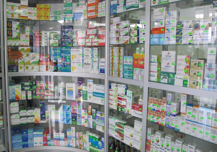 В Узбекистане в аптеках наперекор установленным порядкам завышают цены на лекарства