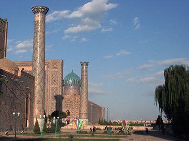 В Узбекистане в 2011 году пройдет международный проект « Roads of Dialogue»