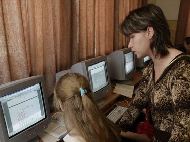 В Узбекистане разрешили оставлять на второй год учащихся колледжей
