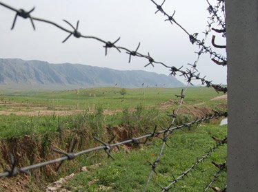 Кыргызские военные обстреляли узбекских пограничников: наш солдат в тяжелом состоянии 