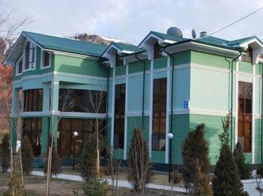 В Узбекистане принято положение о местах отдыха на базе детских лагерей
