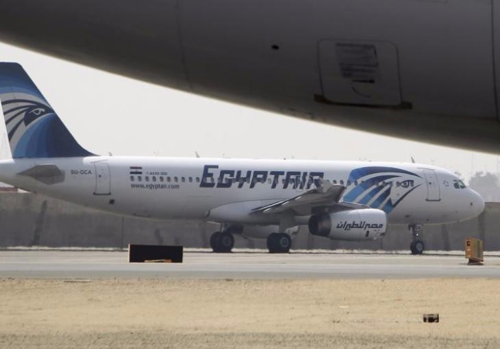 Неизвестные захватили пассажирский самолет A-320 компании Egyptair 