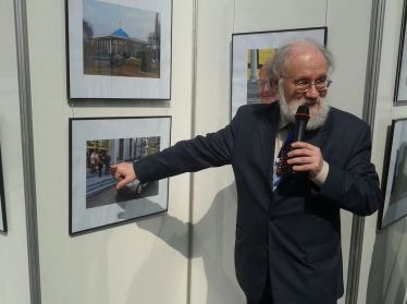 Владимир Чуров открыл в Ташкенте свою фотовыставку, посвященную Узбекистану