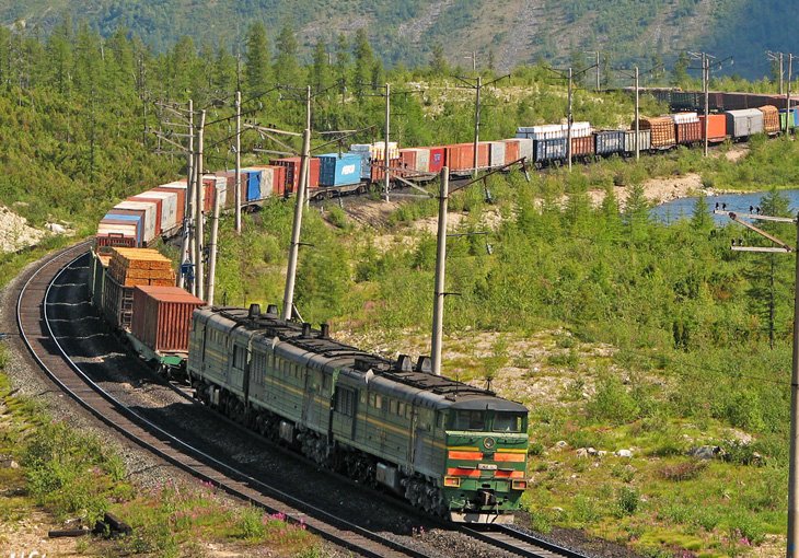 Узбекистан намерен увеличить поставки плодоовощей в Россию по железной дороге
