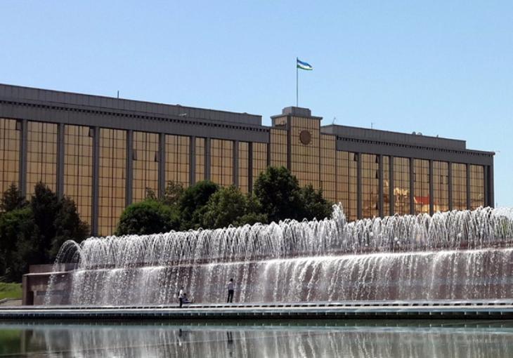Главы правительств Узбекистана и Казахстана провели телефонные переговоры  