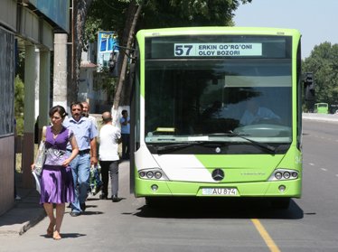 В Ташкенте будут бороться с простаиванием общественного транспорта на остановках 