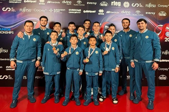 Сборная Узбекистана по трамполину завоевала четыре медали на чемпионате мира в Испании